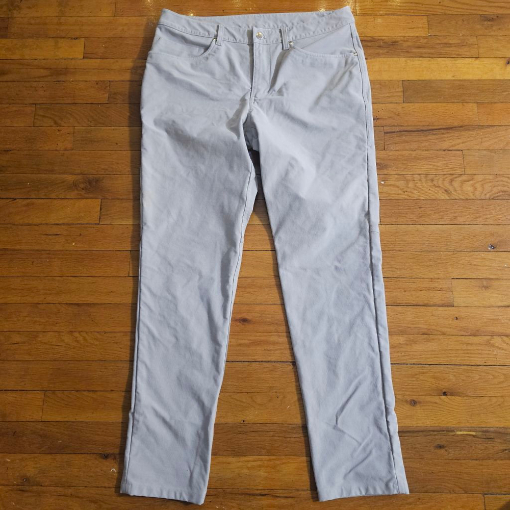 Lululemon Men's Light Gray Chino Pants Size 34x31